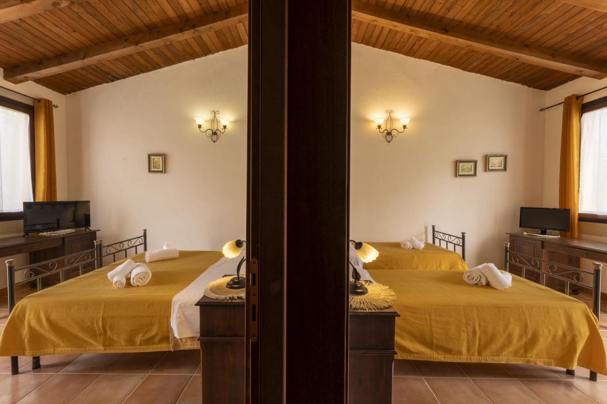 Tenuta Santicuti Acaya Exterior photo